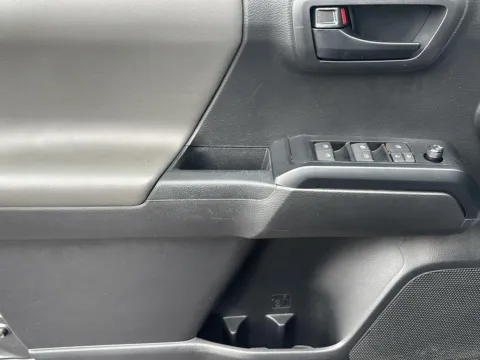 More photos of 2023 Toyota Tacoma SR at Wilmington Auto Center Chrysler Dodge Jeep RAM, OH