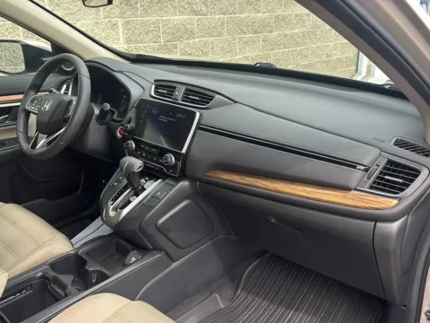 More photos of 2017 Honda CR-V EX at Wilmington Auto Center Chrysler Dodge Jeep RAM, OH
