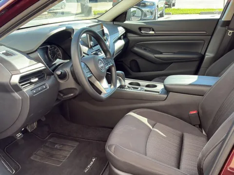 More photos of 2025 Nissan Altima SV at Wilmington Auto Center Chrysler Dodge Jeep RAM, OH