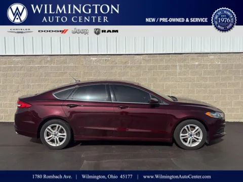 Red 2018 Ford Fusion SE for sale in Wilmington, OH