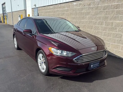 Photos of 2018 Ford Fusion SE for sale in Wilmington, OH at Wilmington Auto Center Chrysler Dodge Jeep RAM