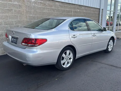 Another view of 2005 Lexus ES 330 for sale in Wilmington, OH at Wilmington Auto Center Chrysler Dodge Jeep RAM
