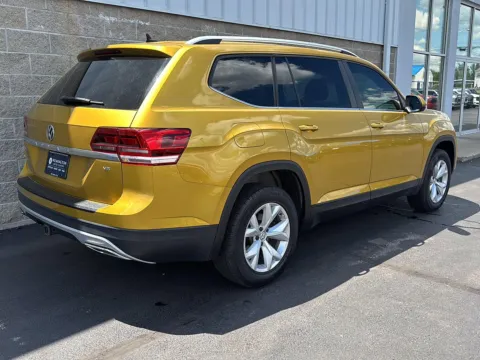 Another view of 2018 Volkswagen Atlas 3.6L V6 SE for sale in Wilmington, OH at Wilmington Auto Center Chrysler Dodge Jeep RAM