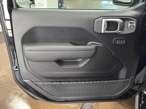 More photos of 2026 Jeep Wrangler Willys at Wilmington Auto Center Chrysler Dodge Jeep RAM, OH