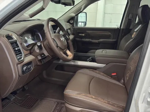 More photos of 2026 RAM 3500 LIMITED CREW CAB 4X4 (169 IN WB 8 F D28M92 at Wilmington Auto Center Chrysler Dodge Jeep RAM, OH