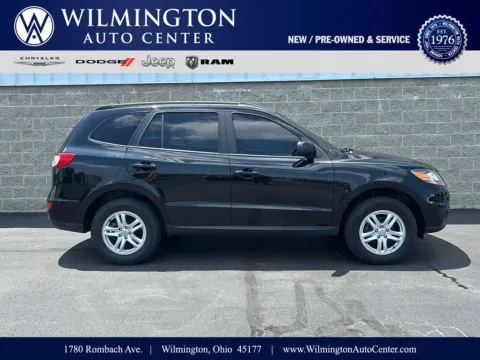 Black 2010 Hyundai Santa Fe GLS for sale in Wilmington, OH