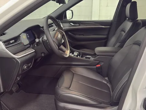 More photos of 2026 Jeep Grand Cherokee L Limited at Wilmington Auto Center Chrysler Dodge Jeep RAM, OH