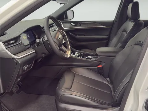 More photos of 2026 Jeep Grand Cherokee L Limited at Wilmington Auto Center Chrysler Dodge Jeep RAM, OH