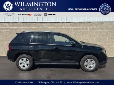 Black 2015 Jeep Compass Sport for sale in Wilmington, OH