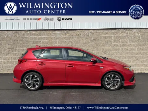 Red 2016 Scion iM BASE for sale in Wilmington, OH