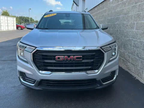 More photos of 2022 GMC Terrain SLE at Wilmington Auto Center Chrysler Dodge Jeep RAM, OH