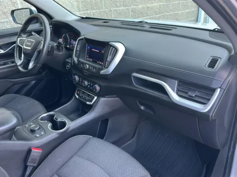 More photos of 2022 GMC Terrain SLE at Wilmington Auto Center Chrysler Dodge Jeep RAM, OH