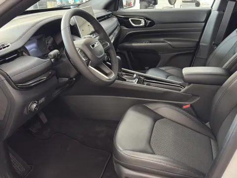 More photos of 2026 Jeep Compass Latitude Altitude at Wilmington Auto Center Chrysler Dodge Jeep RAM, OH