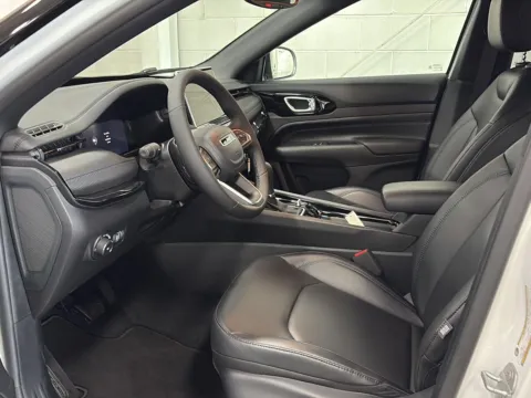 More photos of 2026 Jeep Compass Limited Altitude at Wilmington Auto Center Chrysler Dodge Jeep RAM, OH