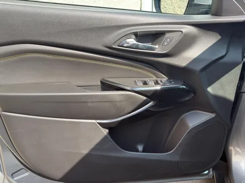 More photos of 2025 Chevrolet Trax LT at Wilmington Auto Center Chrysler Dodge Jeep RAM, OH