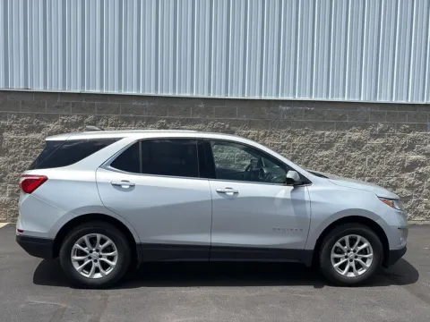 Silver 2020 Chevrolet Equinox LT for sale in Wilmington, OH