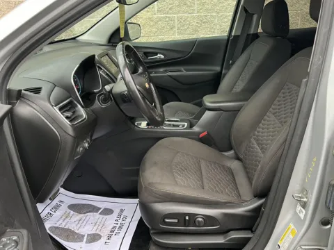 More photos of 2020 Chevrolet Equinox LT at Wilmington Auto Center Chrysler Dodge Jeep RAM, OH
