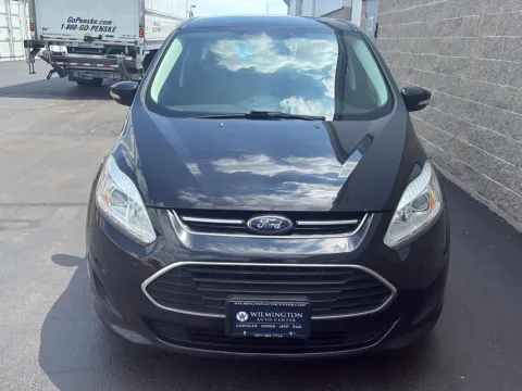 More photos of 2017 Ford C-Max Hybrid SE at Wilmington Auto Center Chrysler Dodge Jeep RAM, OH