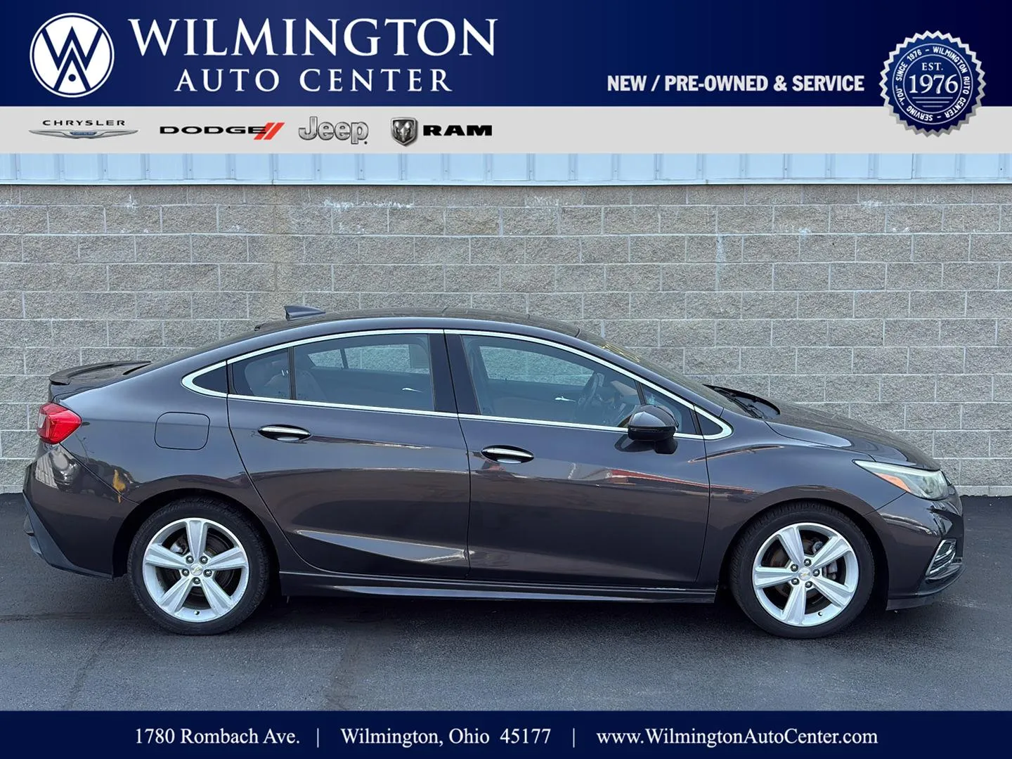 Gray 2017 Chevrolet Cruze Premier for sale in Wilmington, OH
