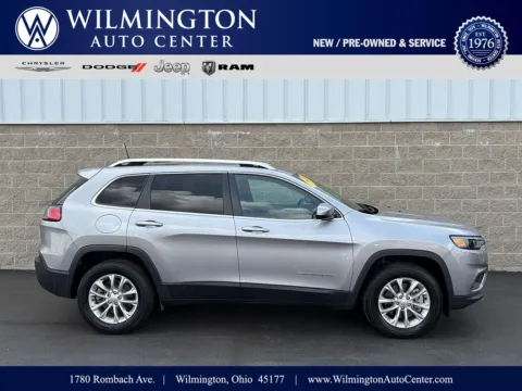 Silver 2019 Jeep Cherokee Latitude for sale in Wilmington, OH