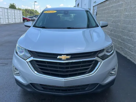 More photos of 2021 Chevrolet Equinox LT at Wilmington Auto Center Chrysler Dodge Jeep RAM, OH