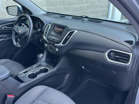 More photos of 2021 Chevrolet Equinox LT at Wilmington Auto Center Chrysler Dodge Jeep RAM, OH