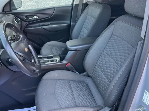More photos of 2021 Chevrolet Equinox LT at Wilmington Auto Center Chrysler Dodge Jeep RAM, OH