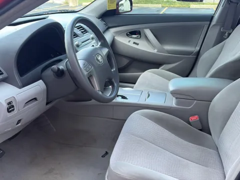 More photos of 2010 Toyota Camry LE at Wilmington Auto Center Chrysler Dodge Jeep RAM, OH