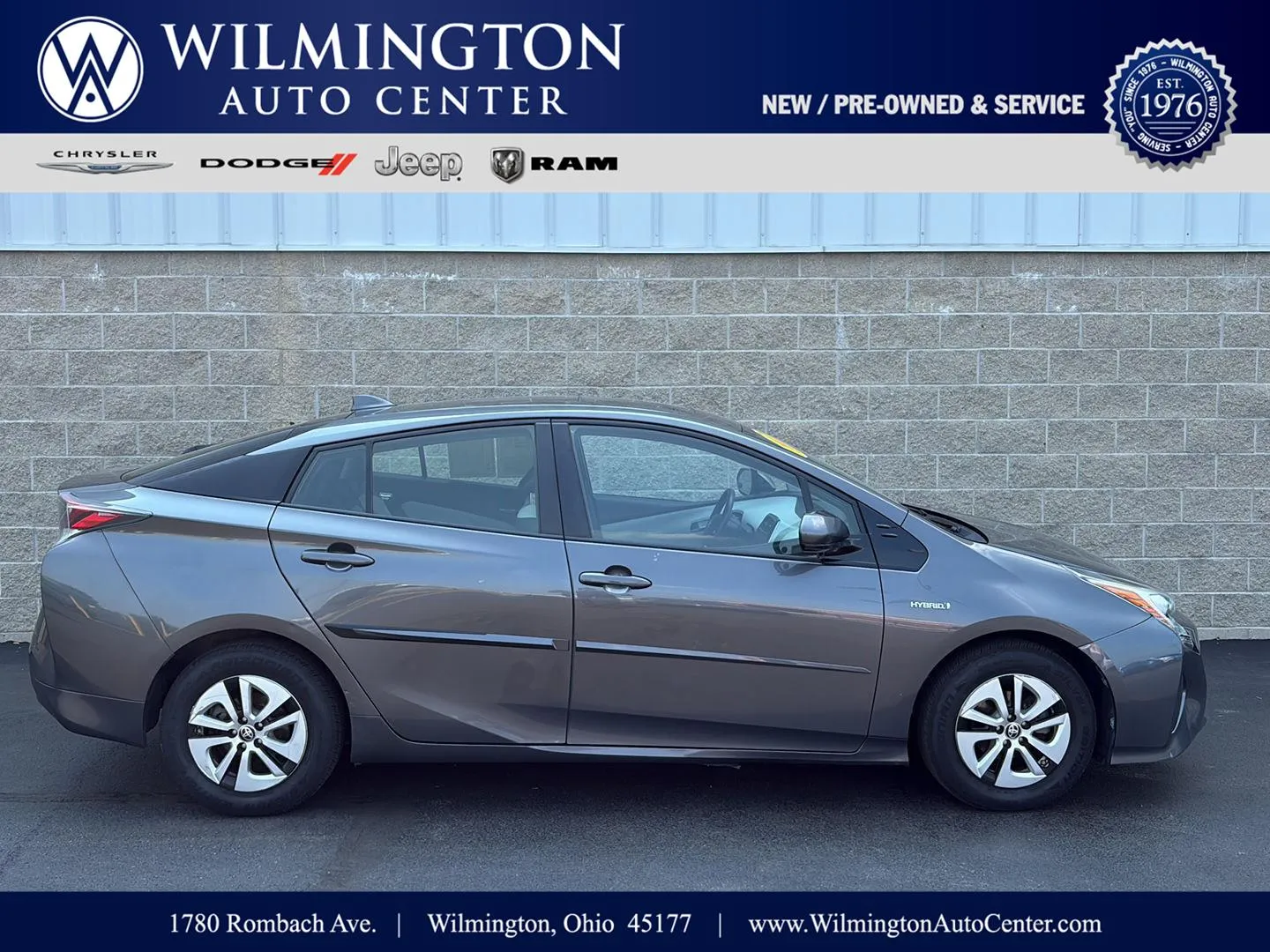 Gray 2017 Toyota Prius Four for sale in Wilmington, OH