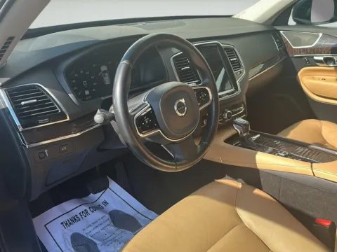 More photos of 2016 Volvo XC90 T6 Momentum at Wilmington Auto Center Chrysler Dodge Jeep RAM, OH