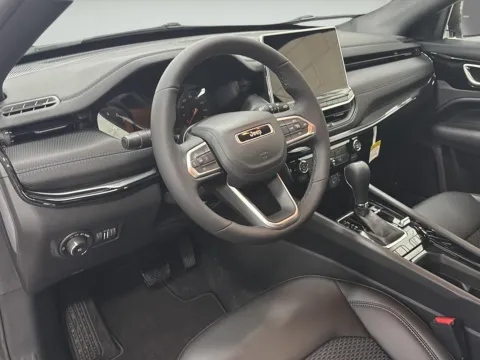 More photos of 2026 Jeep Compass Latitude Altitude at Wilmington Auto Center Chrysler Dodge Jeep RAM, OH