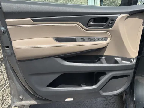 More photos of 2018 Honda Odyssey EX-L at Wilmington Auto Center Chrysler Dodge Jeep RAM, OH