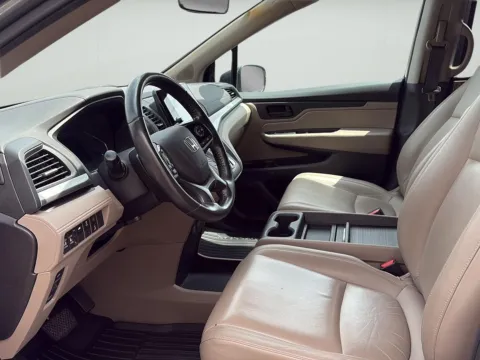 More photos of 2018 Honda Odyssey EX-L at Wilmington Auto Center Chrysler Dodge Jeep RAM, OH