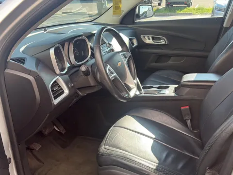 More photos of 2013 Chevrolet Equinox LT at Wilmington Auto Center Chrysler Dodge Jeep RAM, OH