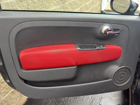 More photos of 2012 FIAT 500 Pop at Wilmington Auto Center Chrysler Dodge Jeep RAM, OH