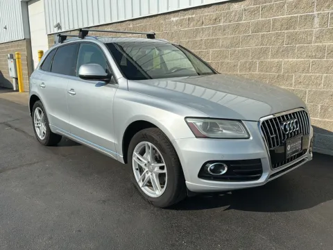 Photos of 2013 Audi Q5 Premium Plus for sale in Wilmington, OH at Wilmington Auto Center Chrysler Dodge Jeep RAM