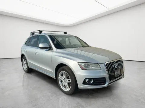 Photos of 2013 Audi Q5 Premium Plus for sale in Wilmington, OH at Wilmington Auto Center Chrysler Dodge Jeep RAM