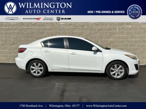White 2010 Mazda Mazda3 i Touring for sale in Wilmington, OH