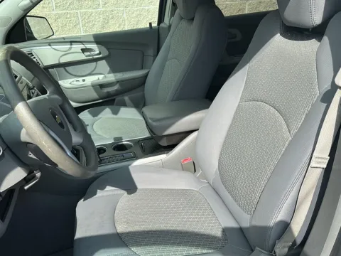 More photos of 2012 Chevrolet Traverse LS at Wilmington Auto Center Chrysler Dodge Jeep RAM, OH