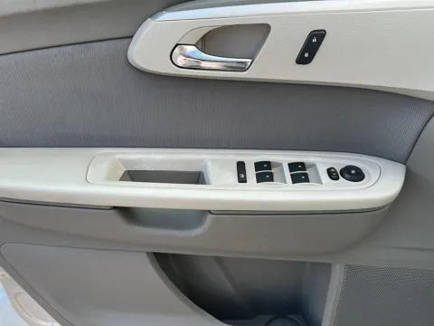 More photos of 2012 Chevrolet Traverse LS at Wilmington Auto Center Chrysler Dodge Jeep RAM, OH