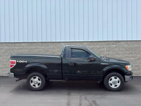 Photos of 2013 Ford F-150 XLT for sale in Wilmington, OH at Wilmington Auto Center Chrysler Dodge Jeep RAM