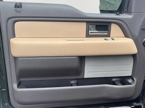 More photos of 2013 Ford F-150 XLT at Wilmington Auto Center Chrysler Dodge Jeep RAM, OH