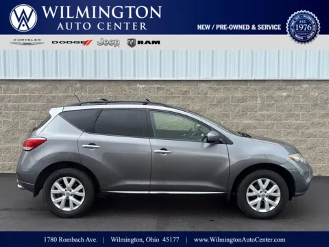 Gray 2013 Nissan Murano SL for sale in Wilmington, OH