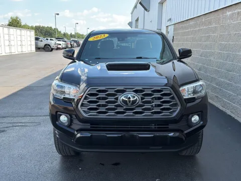 More photos of 2023 Toyota Tacoma TRD Sport at Wilmington Auto Center Chrysler Dodge Jeep RAM, OH