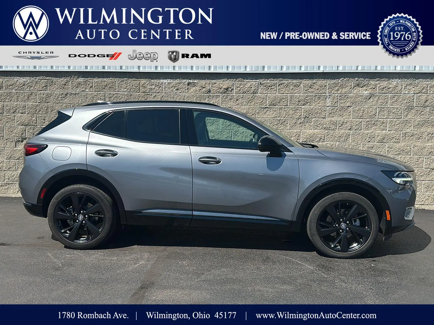 Gray 2022 Buick Envision Essence for sale in Wilmington, OH