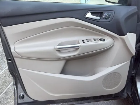 More photos of 2014 Ford Escape Titanium at Wilmington Auto Center Chrysler Dodge Jeep RAM, OH