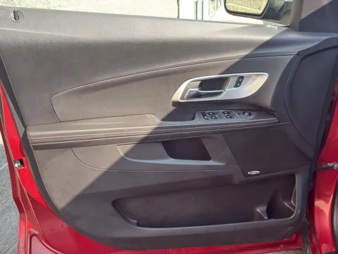 More photos of 2013 Chevrolet Equinox LTZ at Wilmington Auto Center Chrysler Dodge Jeep RAM, OH