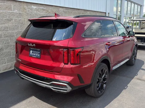 More photos of 2023 Kia Sorento SX at Wilmington Auto Center Chrysler Dodge Jeep RAM, OH