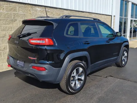 Another view of 2017 Jeep Cherokee Trailhawk for sale in Wilmington, OH at Wilmington Auto Center Chrysler Dodge Jeep RAM