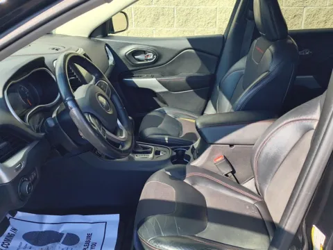 More photos of 2017 Jeep Cherokee Trailhawk at Wilmington Auto Center Chrysler Dodge Jeep RAM, OH